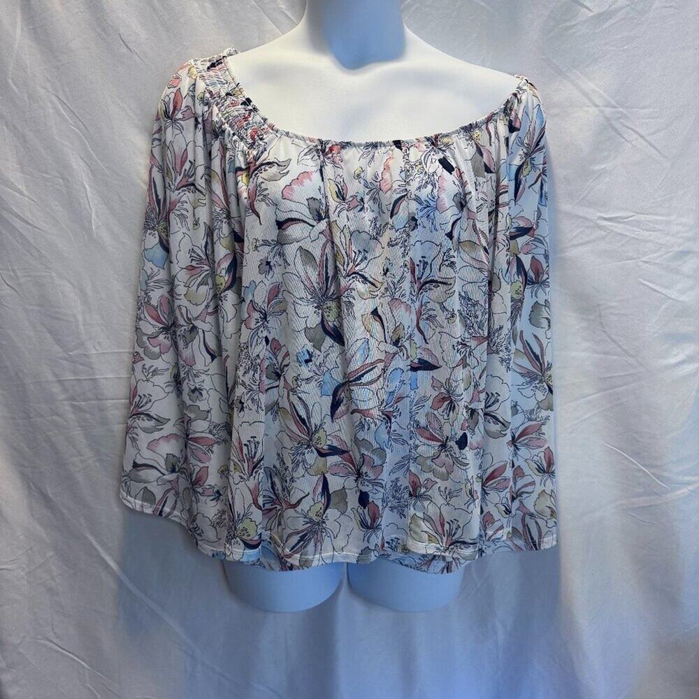 Lane Bryant Size 22/24 Coral Floral Circle Top Chiffon Drapey Flutter Sleeve